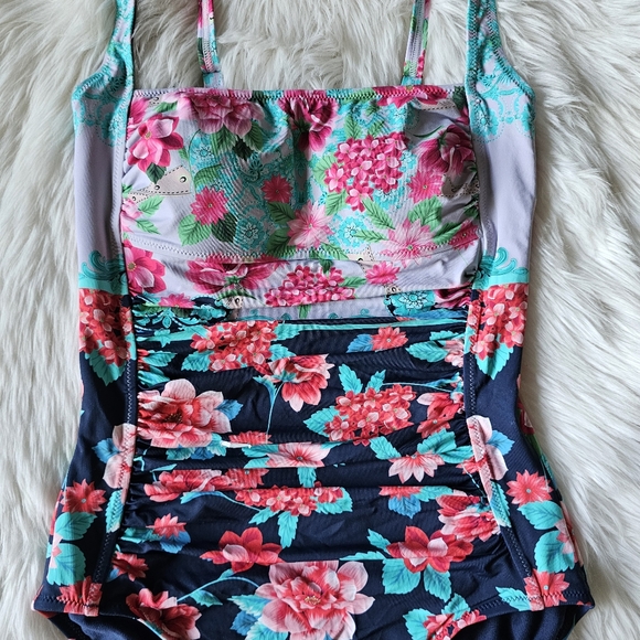 Johnny Was Japer Ruched One Piece Swimsuit - Picture 6 of 16